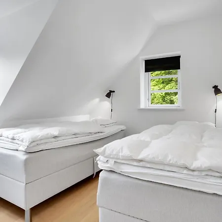 Four-bedroom In * Juelsminde (Hedensted)